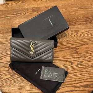 Saint Laurent Pebble Gray Quilted Wallet with Gold Logo